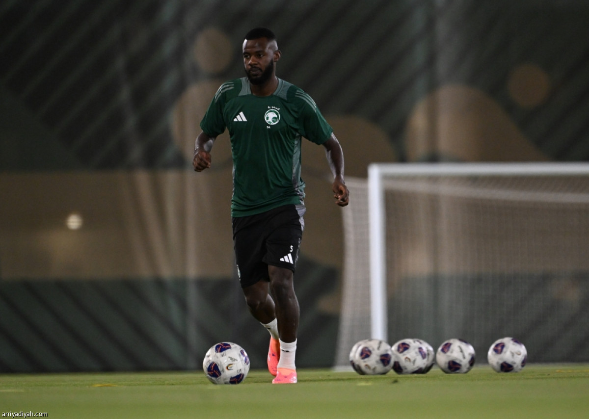 الأخضر مستعد