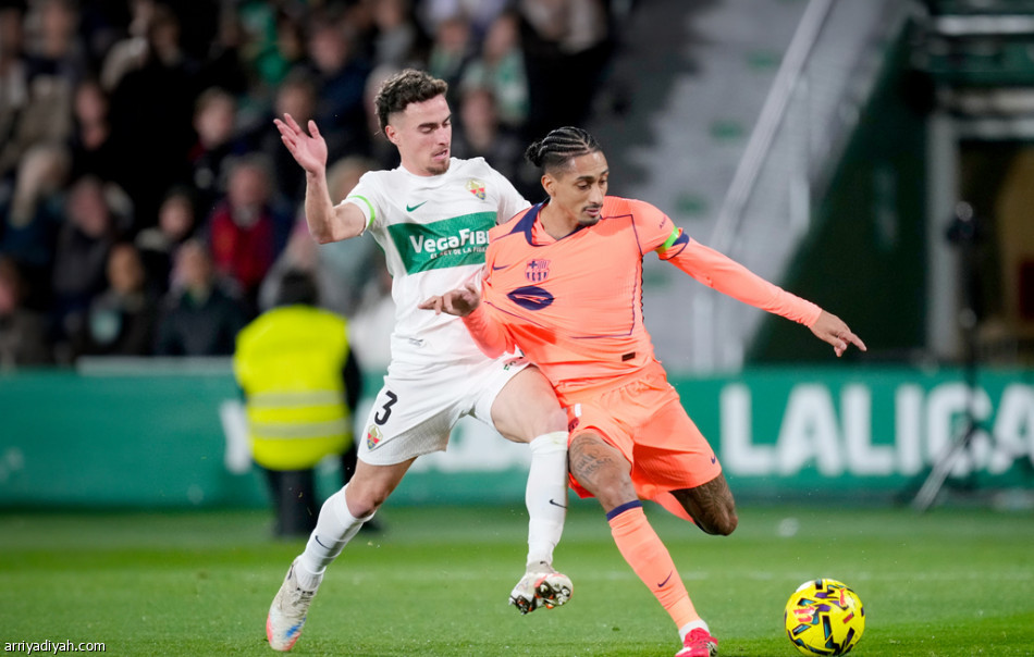 قبل أتلتيكو.. رافينيا يربك حسابات برشلونة