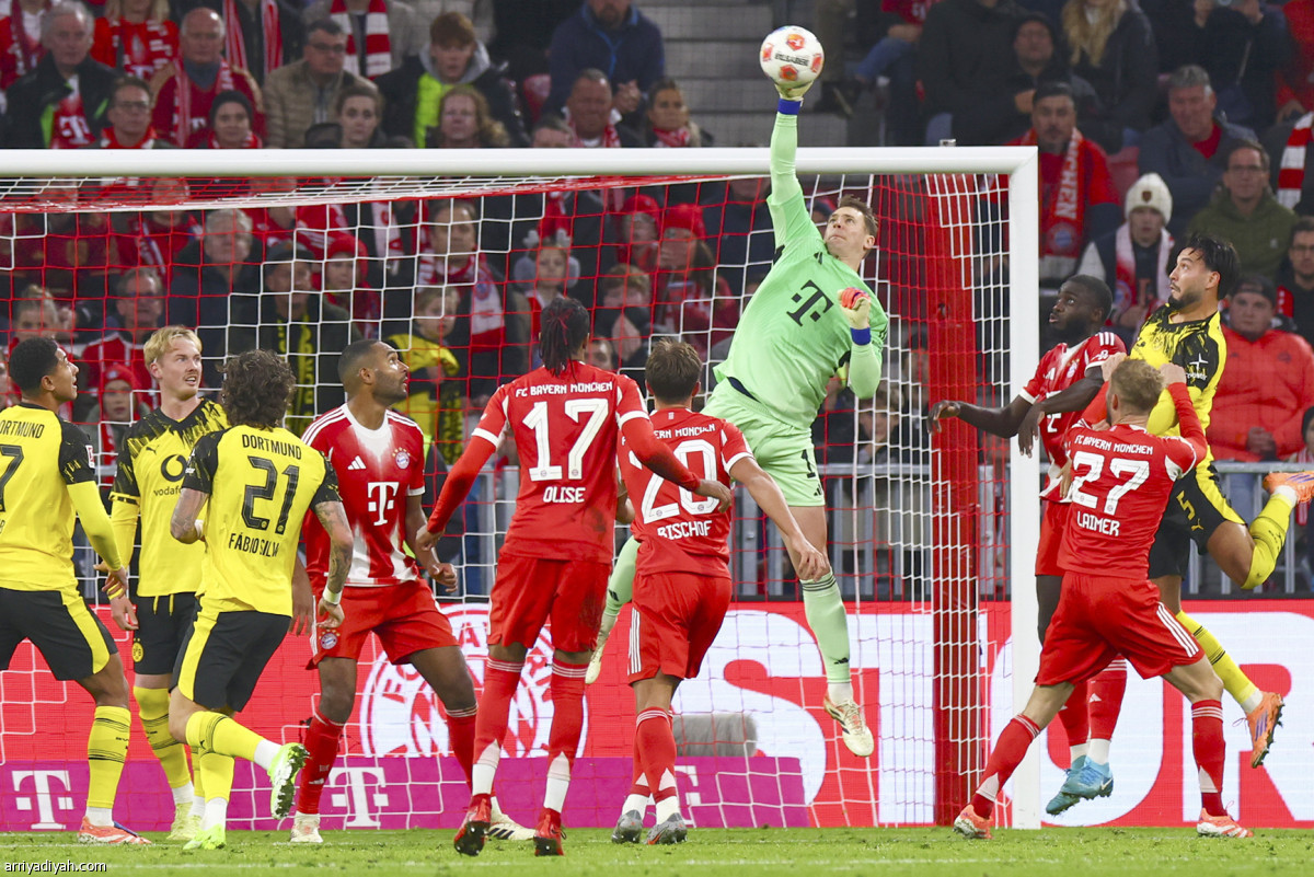 نوير.. 363 انتصارا