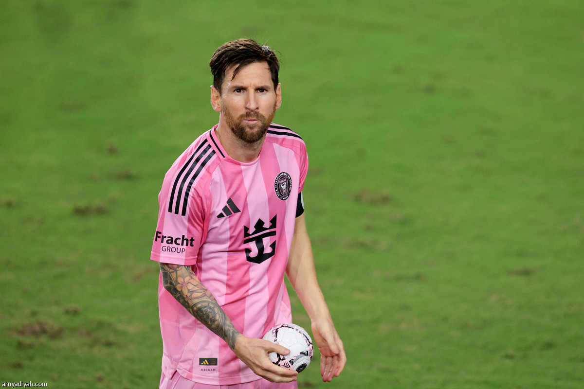 ميسي.. تلويحة وداع